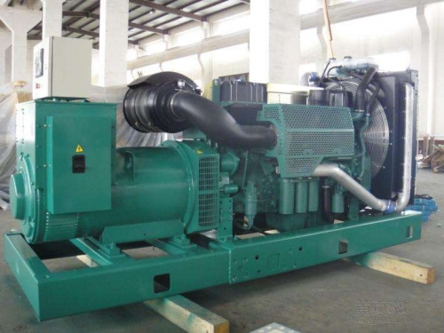 深圳康明斯发电机出租：确保您的业务不间断！